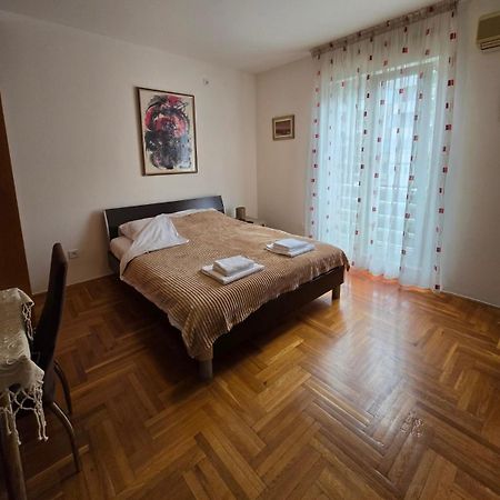 Laki Apartment Podgorica Exterior foto